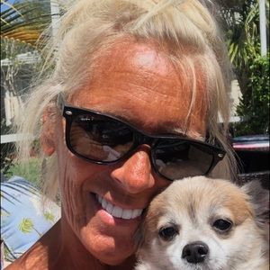 Meet your Posher, Deborah